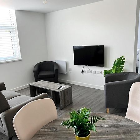 Ascot House Apartments Peterborough Extérieur photo