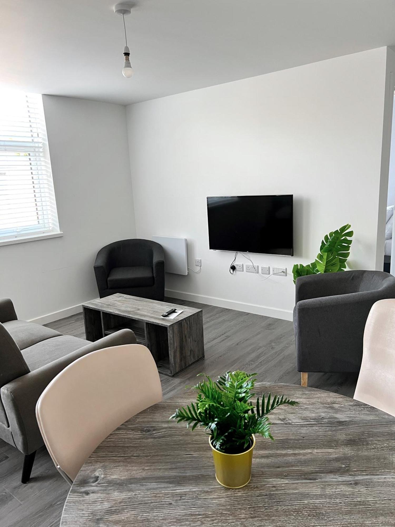 Ascot House Apartments Peterborough Extérieur photo